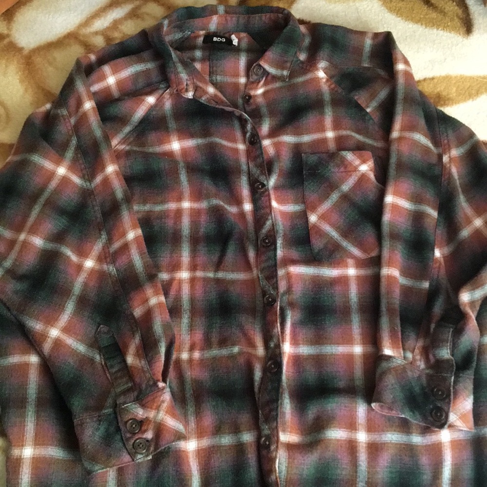 Oversized plaid shirt